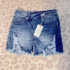 Risen shorts size medium 8-10 or juniors 7-11 very stretchy